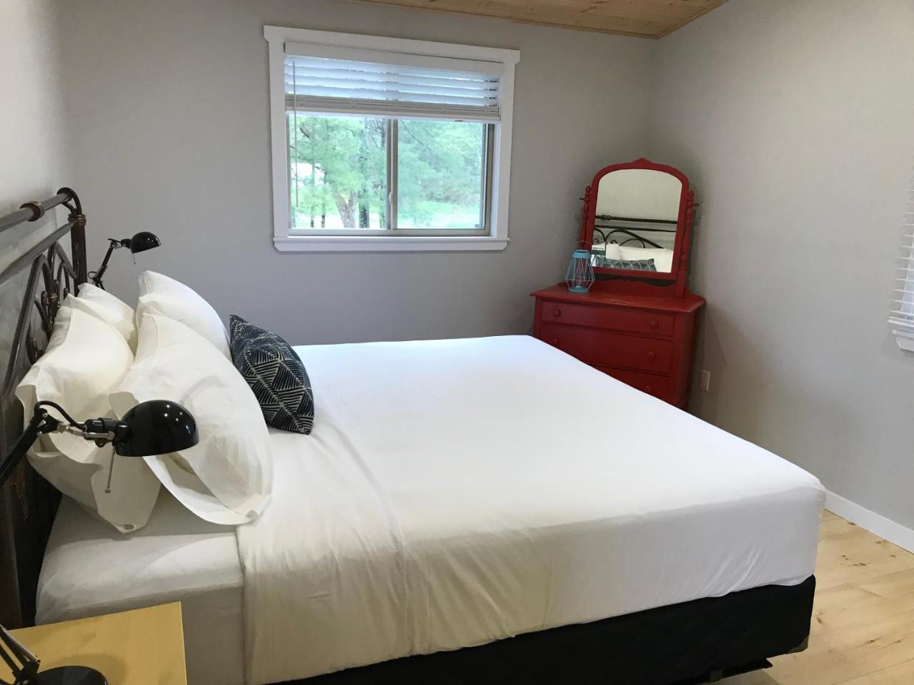 Lakair Lodge 萨德伯里 外观 照片
