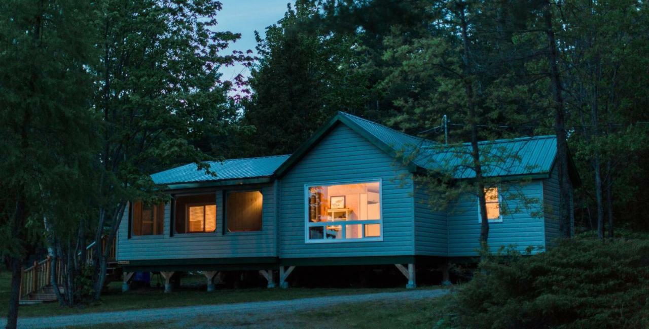 Lakair Lodge 萨德伯里 外观 照片